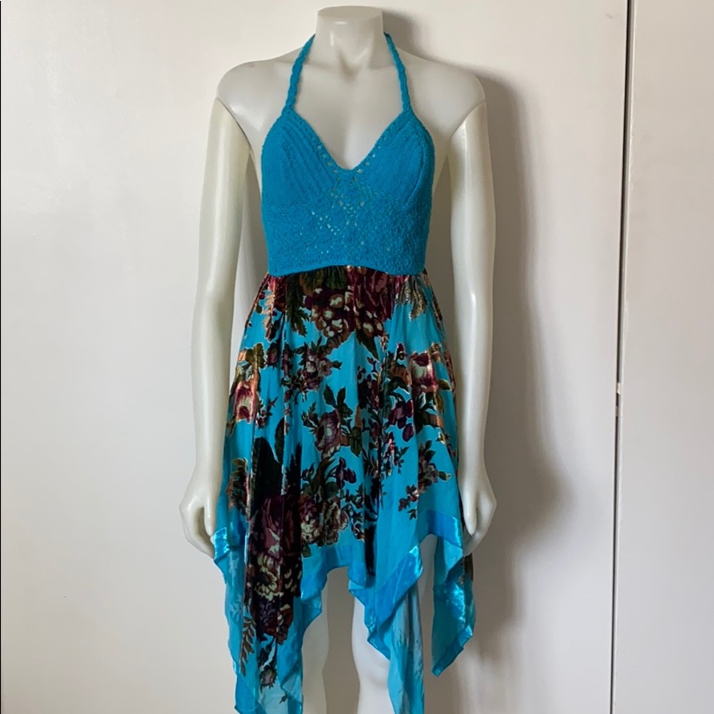 Crocheted Halter Top w/scarf